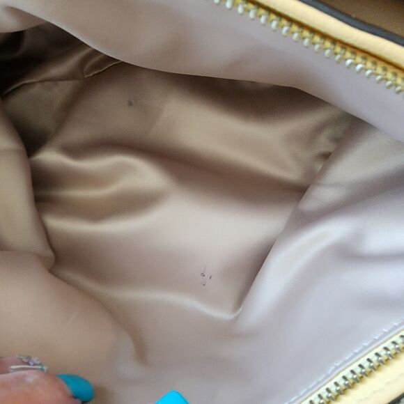 Coach Madison Kara Handbag Canary Yellow Pebbled  Leather  M1220-22262 - Picture 16 of 16